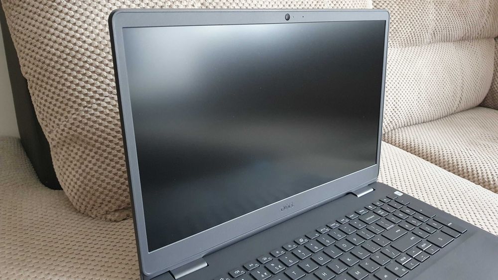 Dell Vostro 3500 15.6 FHD WVA i3-1115G4/8GB/256SSD+256SSD/Win11P ideał