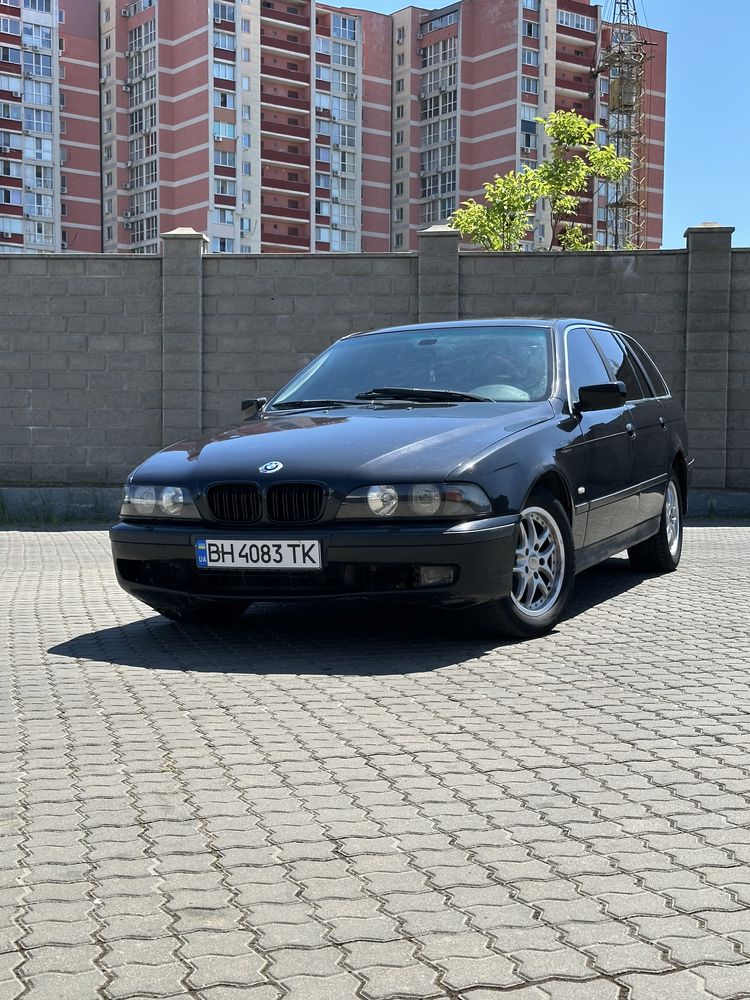 BMW E39 2.5 дизель Автомат