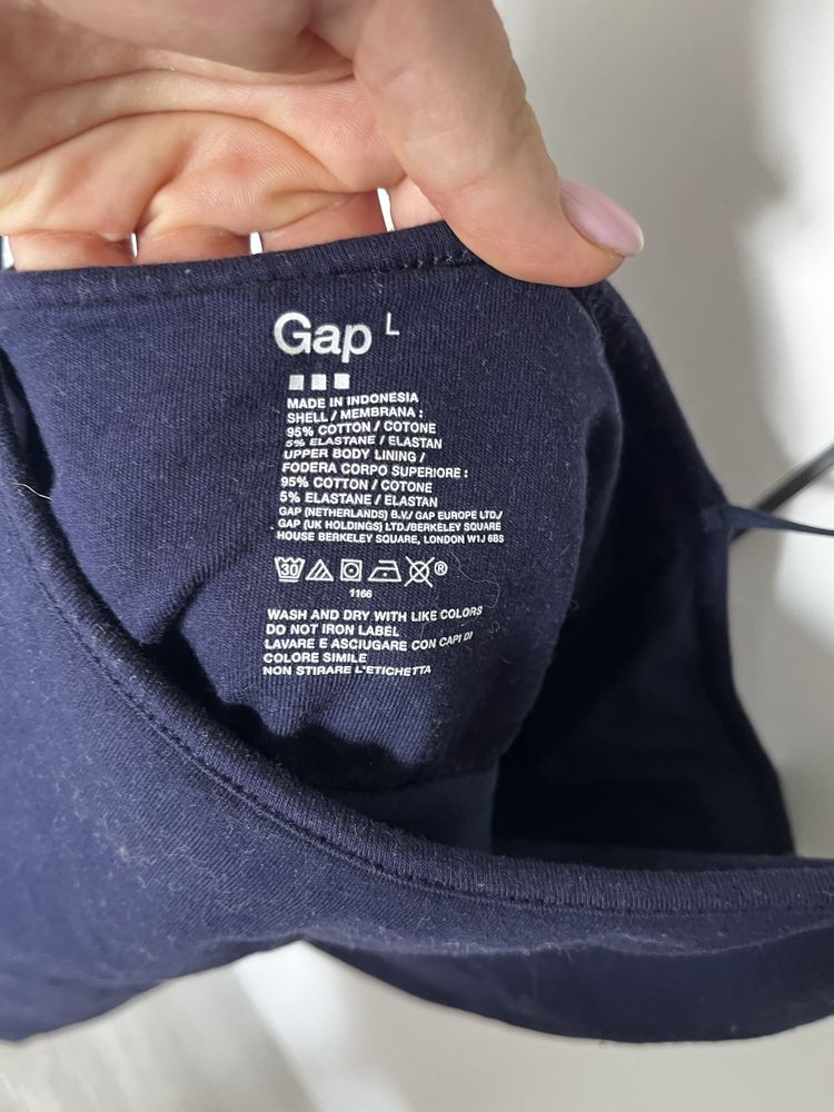 Top bez rękawków GAP