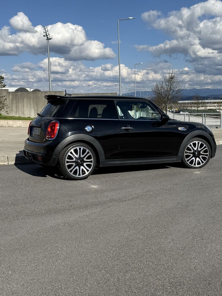 Mini Cooper JCW 2.0 SD Auto