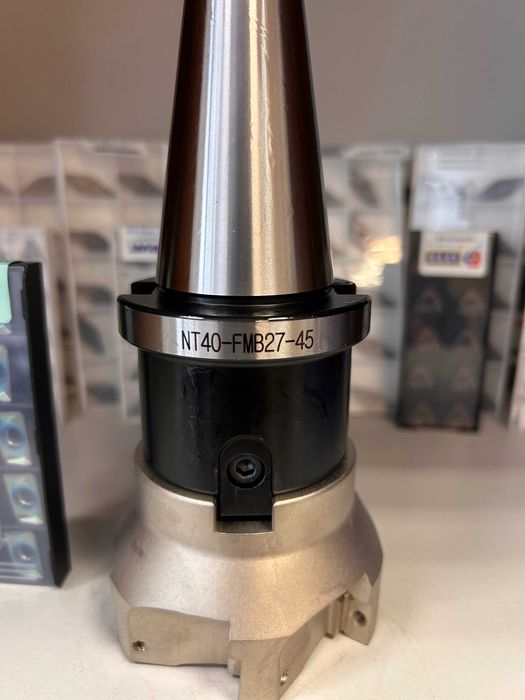 Głowica frezerska, frezowanie, BAP 400, APMT1604, Fi 80, 6T, NT40