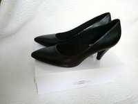 Czarne skórzane buty czółenka szpilki r.40 NOWE