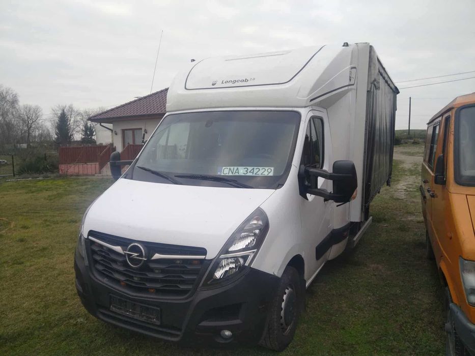 Opel Movano 2021 Plandeka 10EP spanie za fotelami
