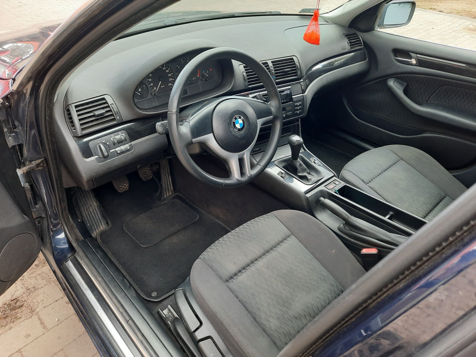 BMW E46  2.0 Bęzyna 6R 150koni