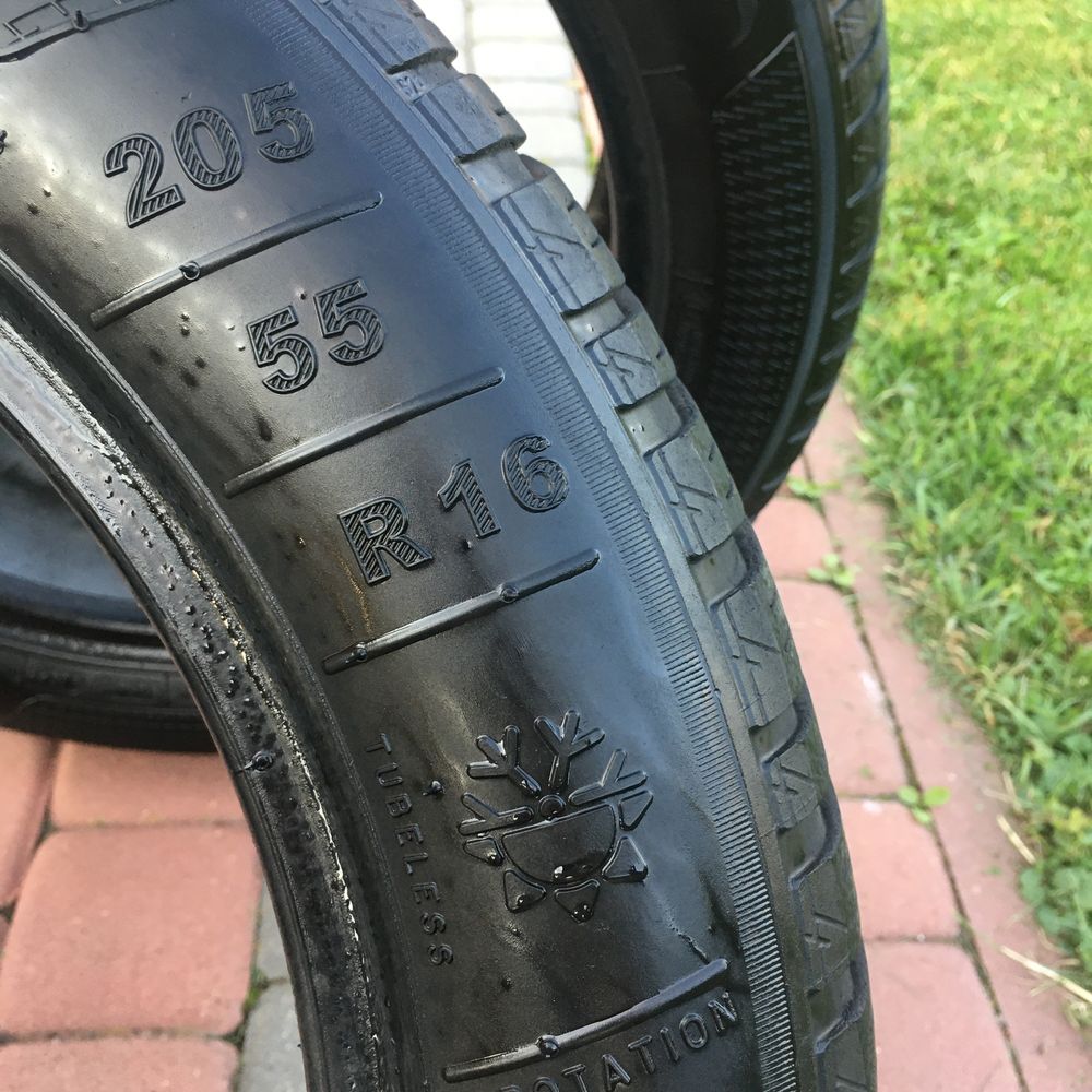 Opony ,opona Kleber 205/55R16 2szt 2022r