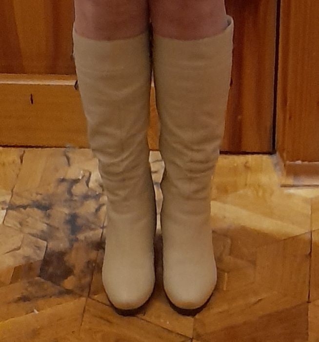 Чоботи жіночі 39 розмір.