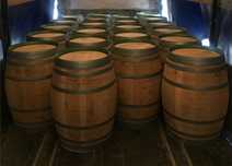 Barricas/Barril/Pipos avinhados madeira de carvalho 225 litros