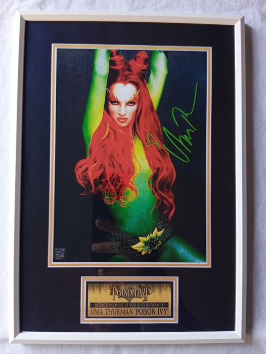 Moldura Filme Batman & Robin Poison Ivy com Autógrafo (A4)