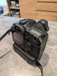 Canon EOS 50D + Canon EFS 18-55mm + Grip + 3akumulatory + plecak