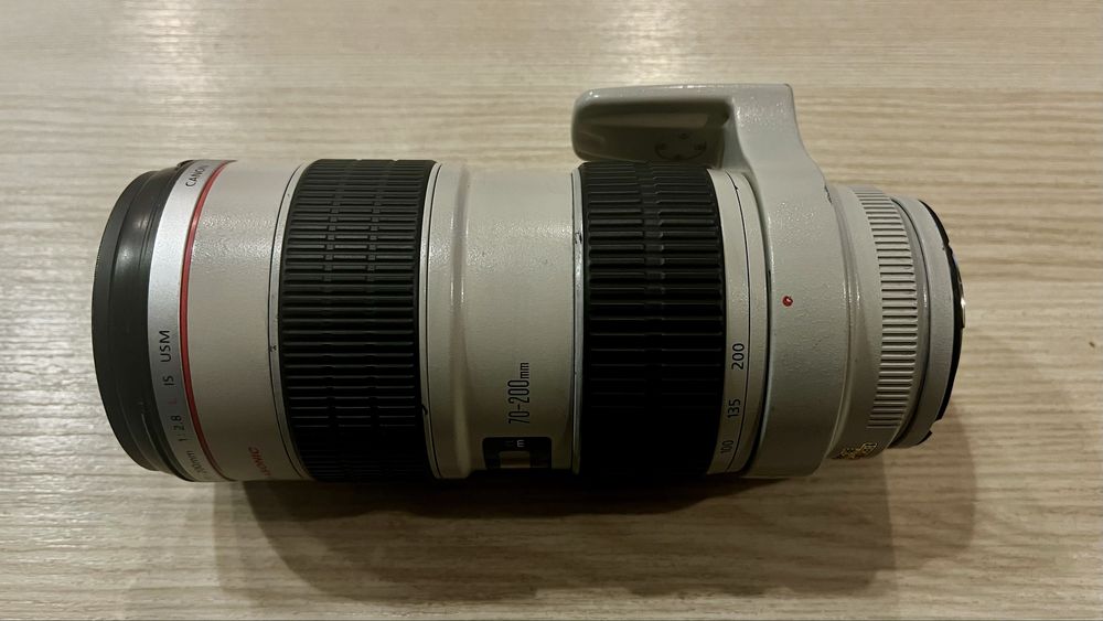 Об'єктив Canon EF 70-200mm f/2.8L IS USM