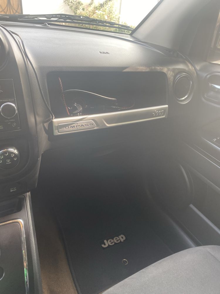 Jeep compass 2.0 2106