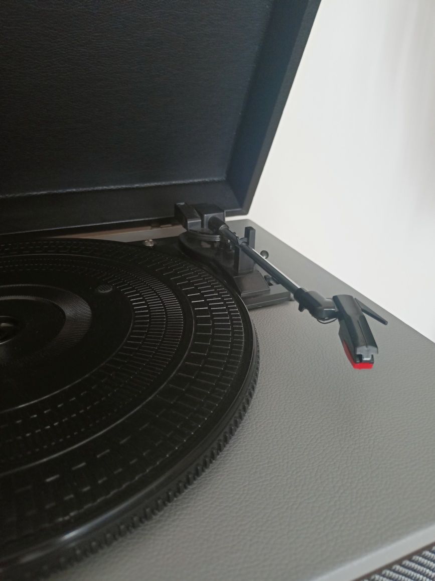 Gramofon Auna Mary Ann, CD, radio FM/DAB, Bluetooth, AUX, USB