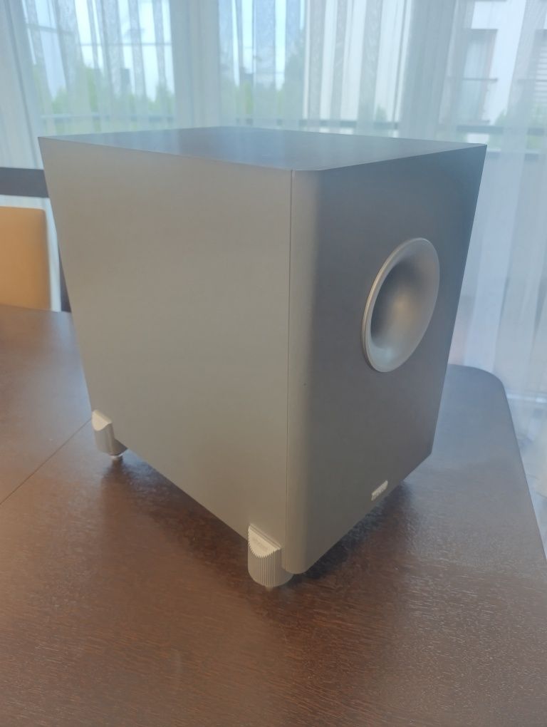 Wieża Technics EH 750 ( 5:1) z subwooferem magnat