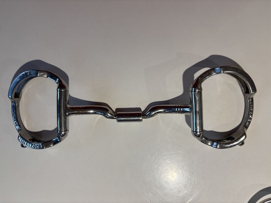 Wędzidło Myler Bits oliwkowe z oczkami