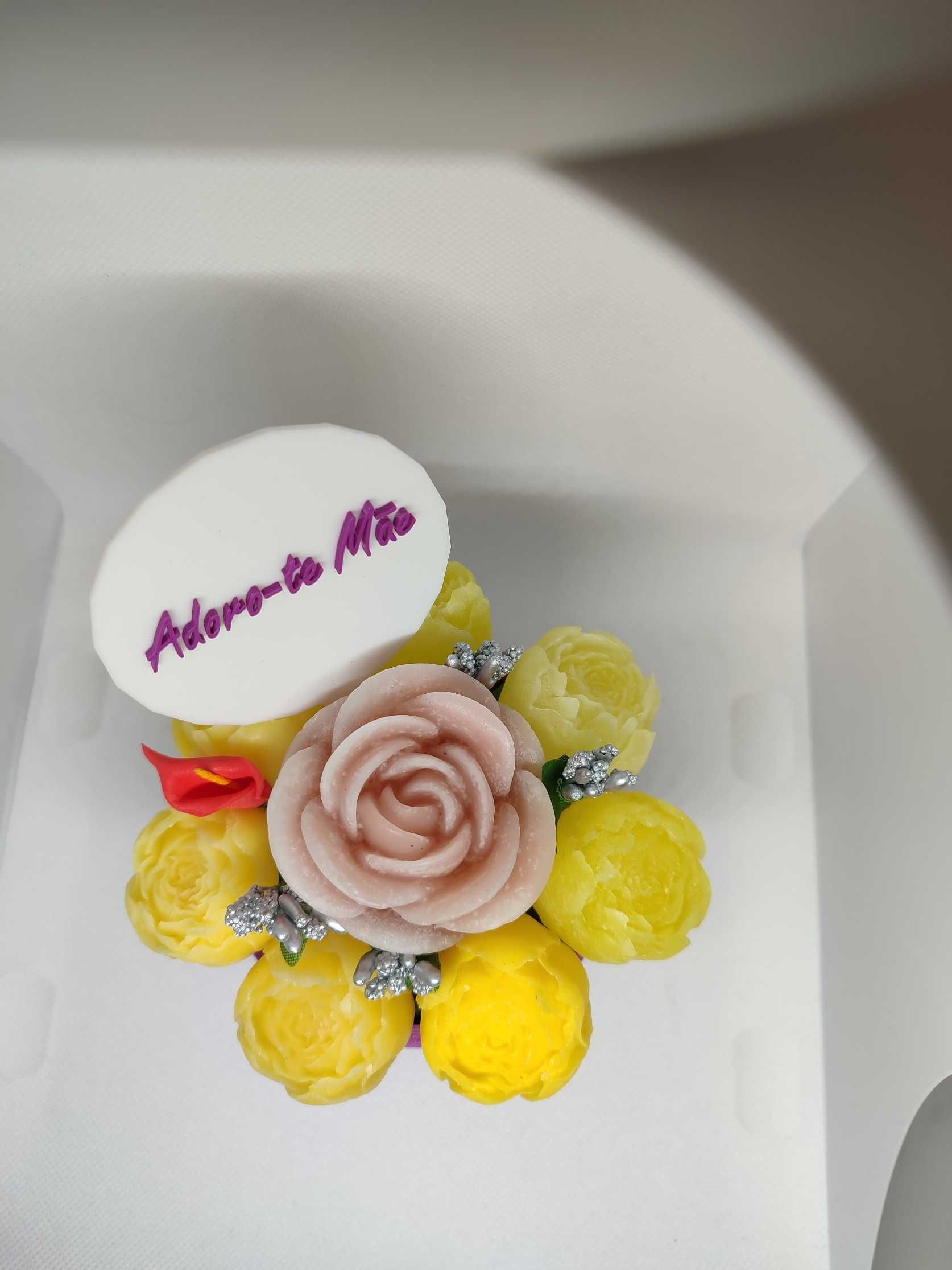 Vaso Decorativo "Adoro-te Mãe" (TEXTO PERSONALIZAVEL)