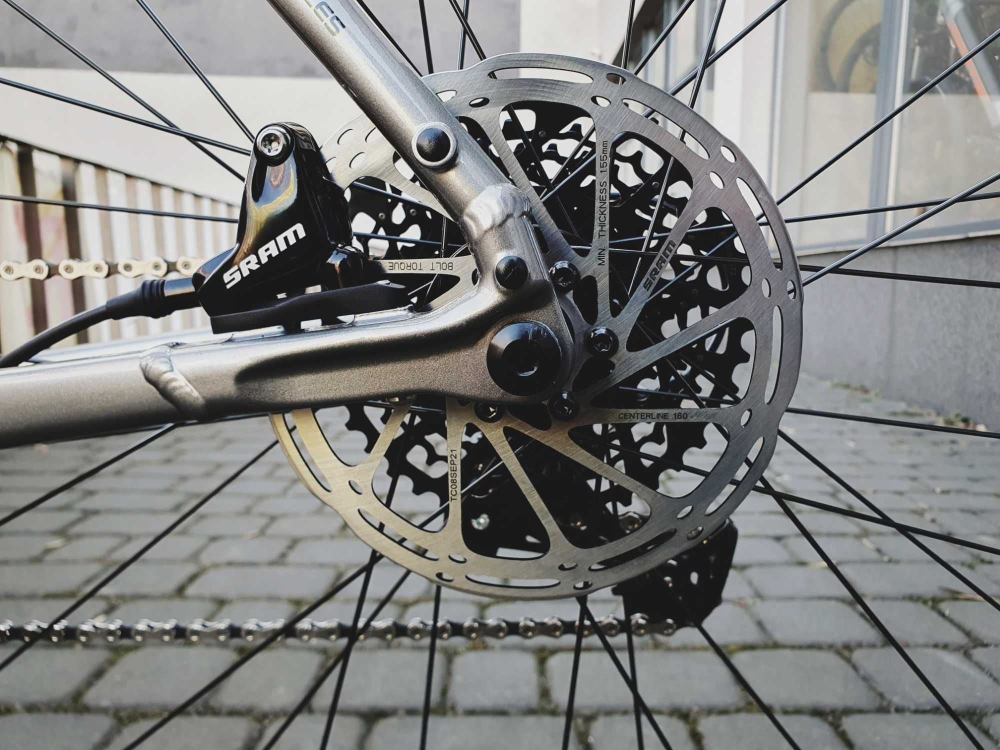 Romet Boreas 2, grafit-bordo, rozm. 48, 52, 54, 56, gravel, sram apex