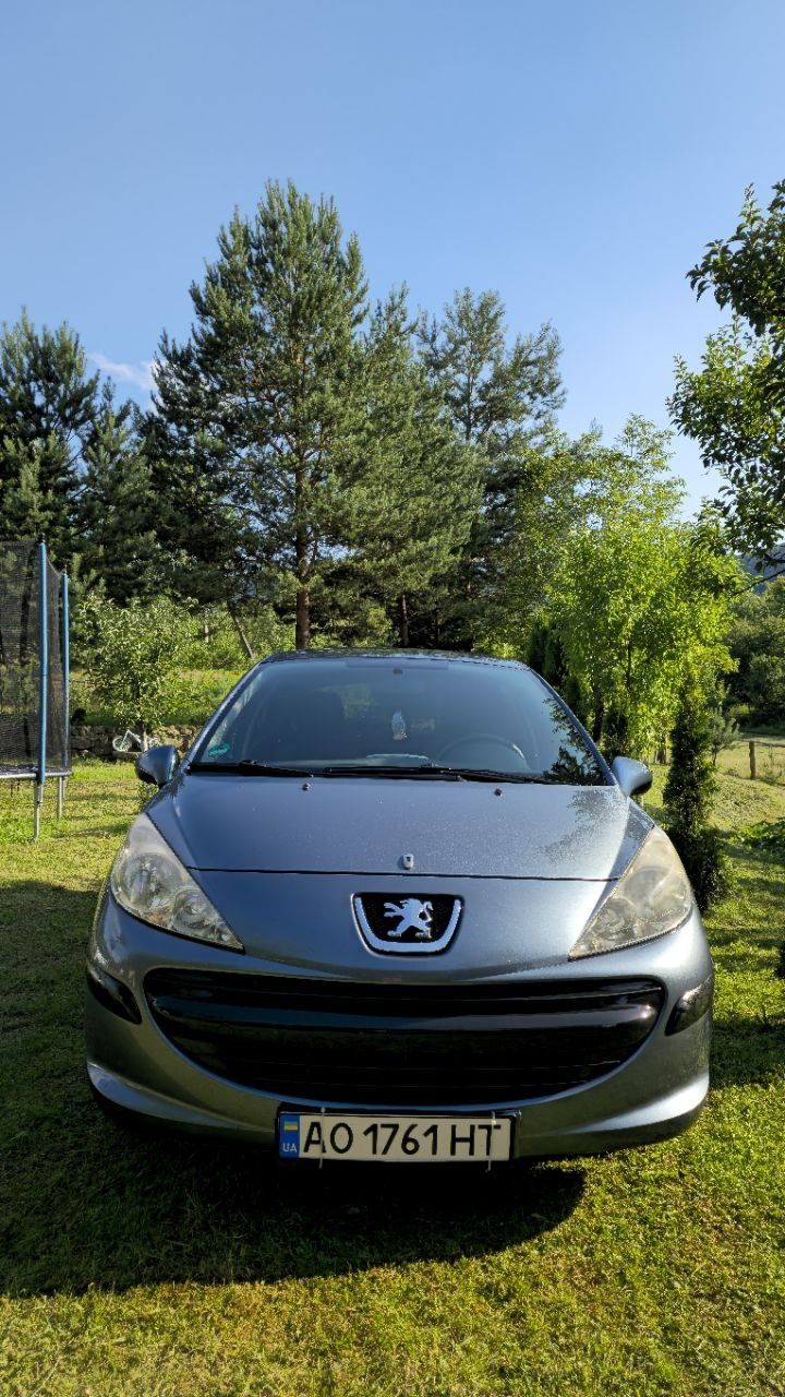 Peugeot 207 2008 1.6 TDI
