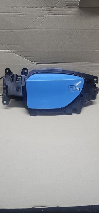 Лючок  hyundai  kona