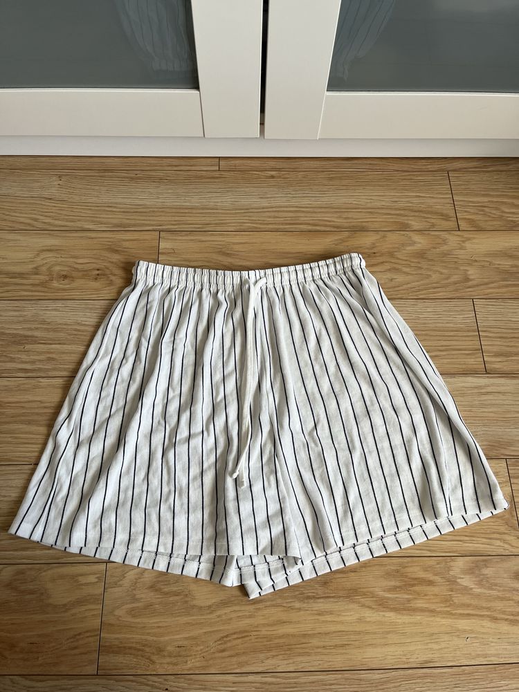 H&M spodenki S 36