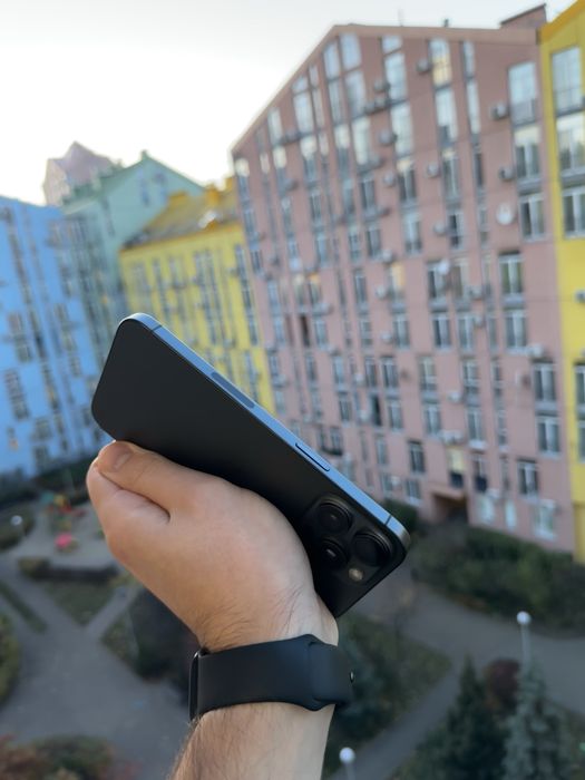 94% Аккум Идеал iPhone 15 Pro Max 256Gb Black Titanium Neverlock Айфон