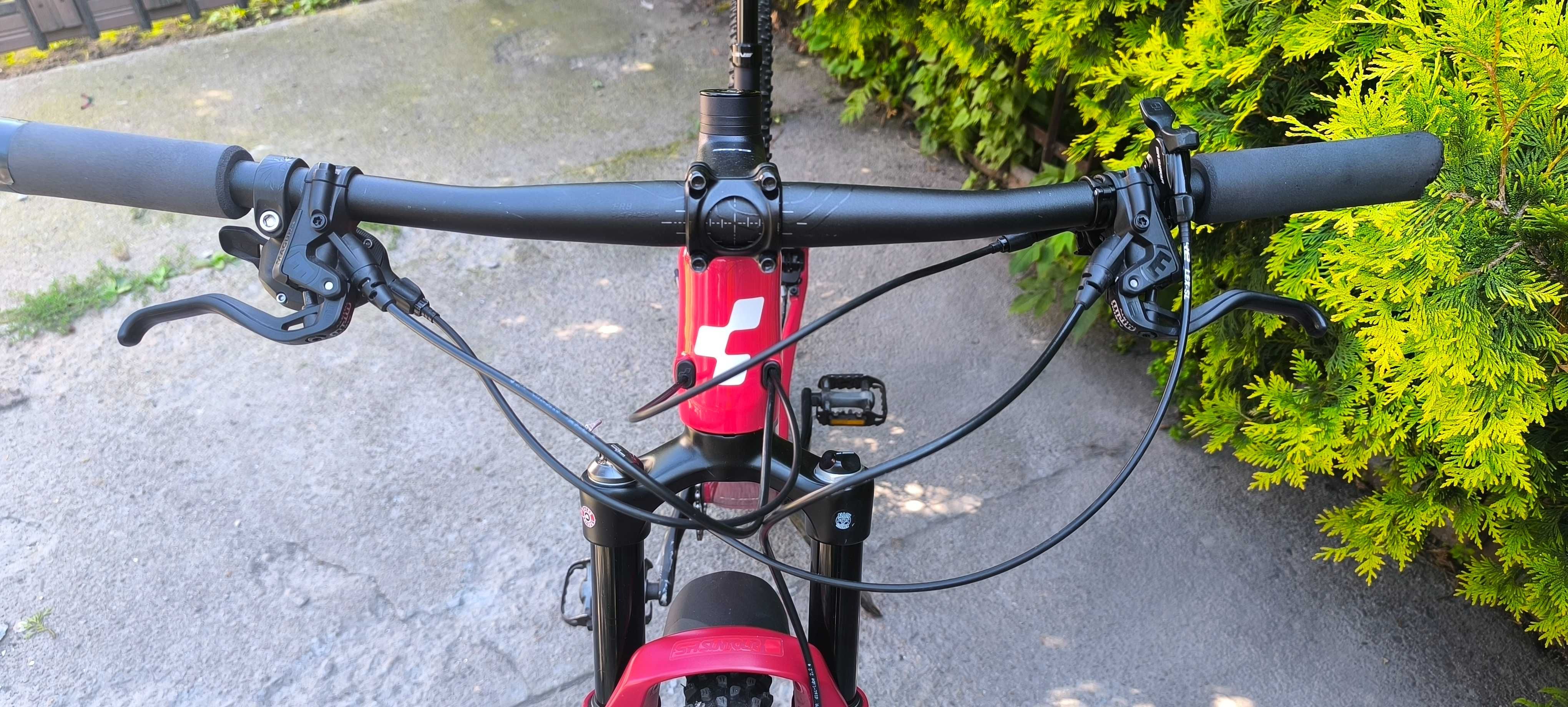 Rower górski CUBE raction on1 c62