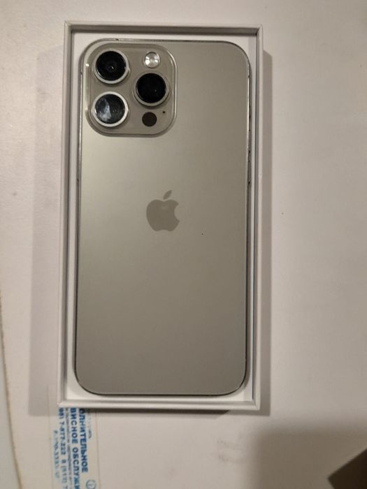 Продаю iPhone 15 Pro Max 512 ГБ Natural Titanium — чудовий стан