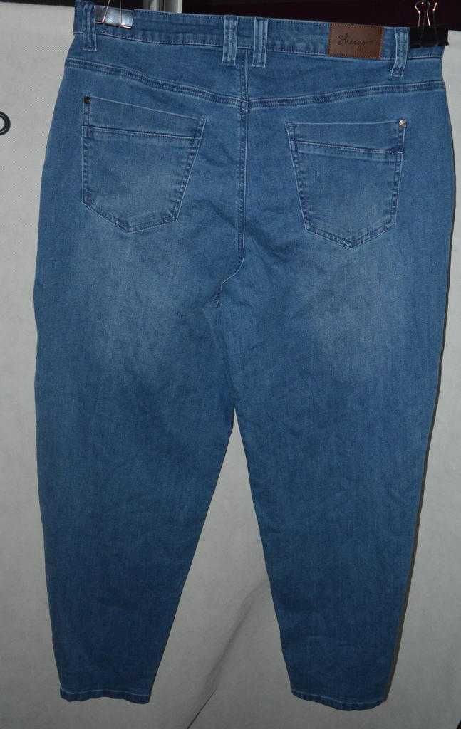Jeansy z przetarciami Sheego 46