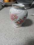 Jarra de porcelana pequena
