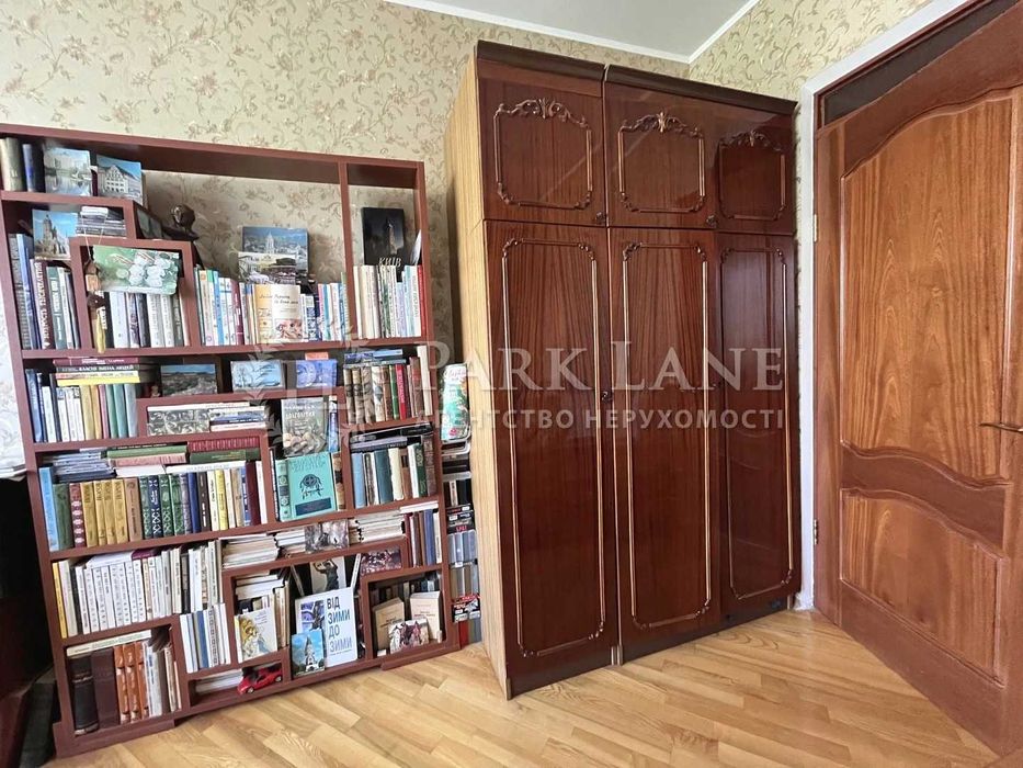 3К Старонаводницька, 8 Печерський р-н Центр