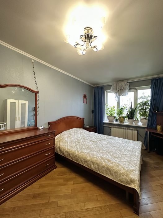 Продаж 3-к квартири Радунська 9Б Троєщина Деснянський район