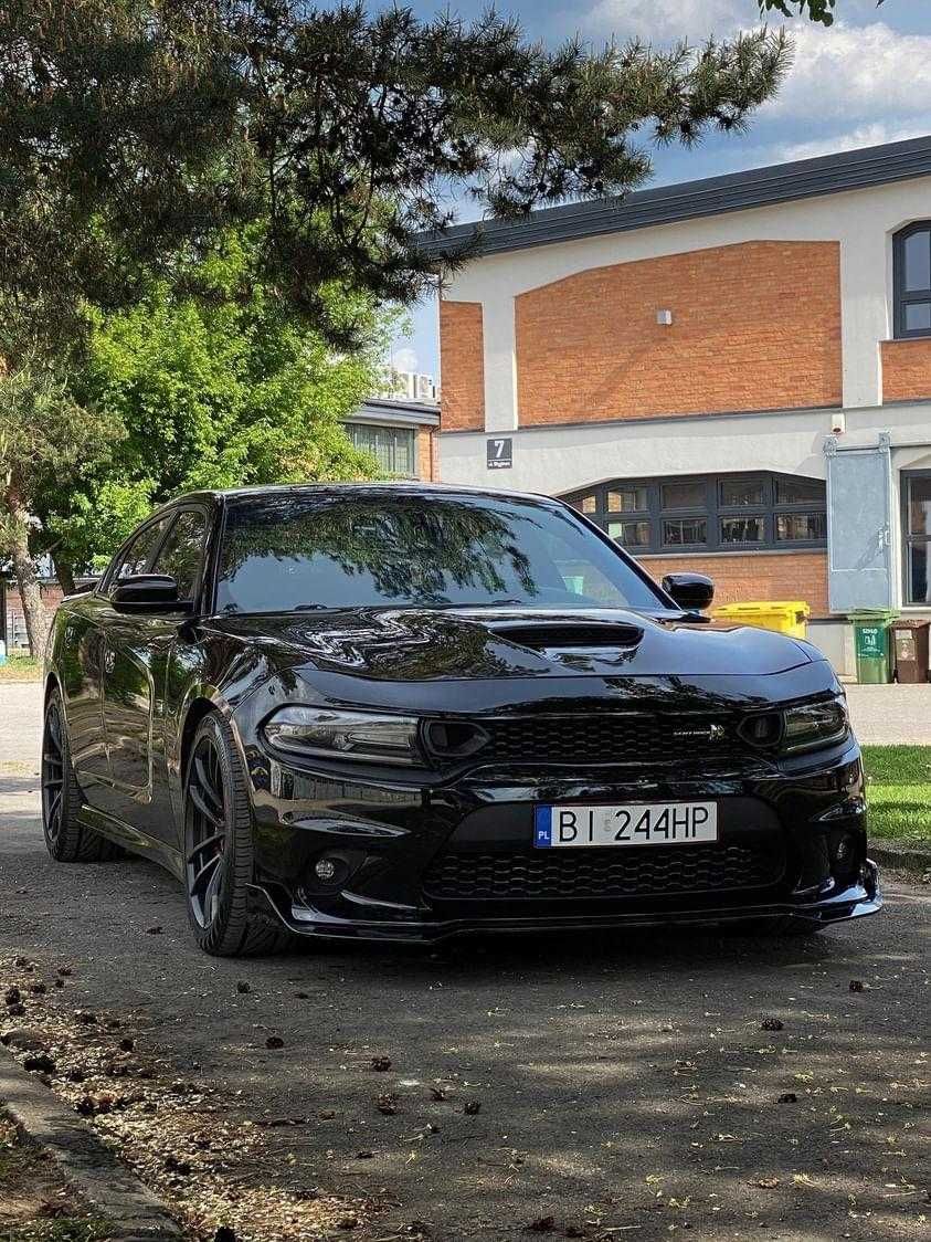 Dodge Charger ScatPack. Idealne dopełnienie Waszego wyjątkowego dnia.