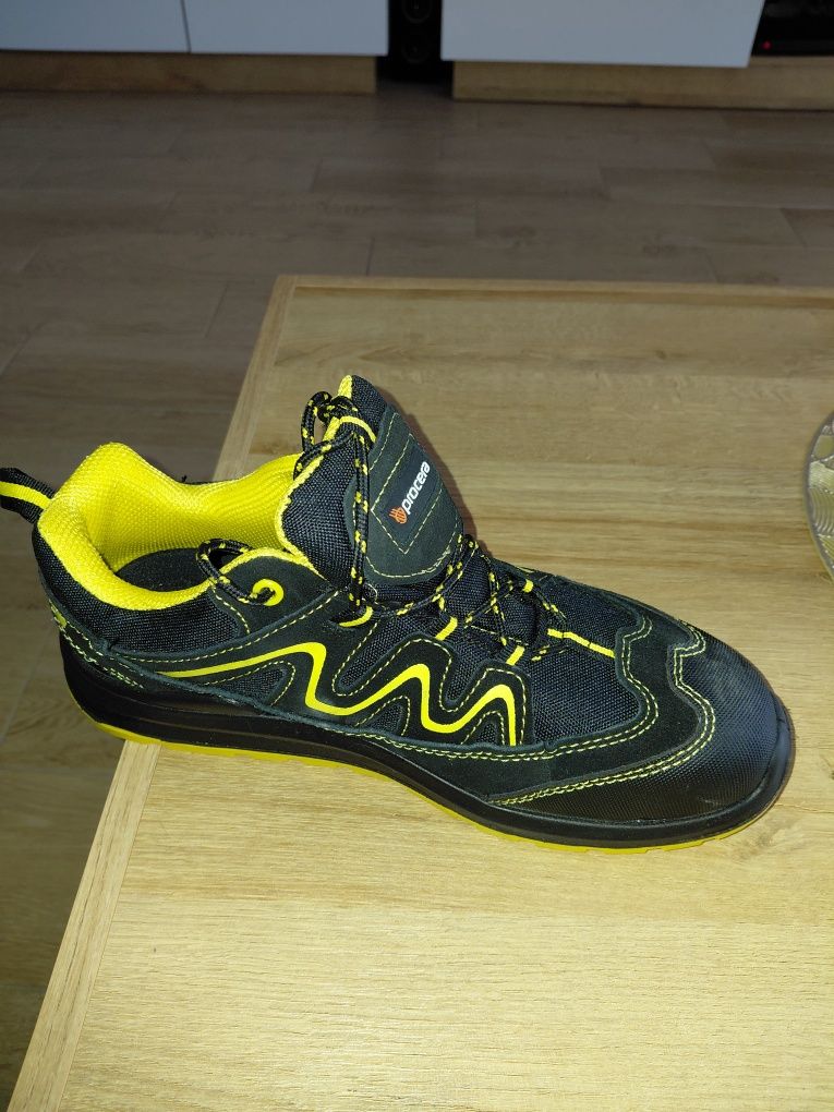 Buty robocze, procera