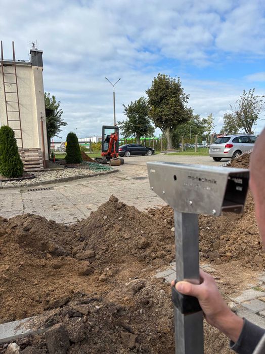 Przeciski pod drogami fi 180 fi130 fi70 Usługi Minikoparką Przyłącza
