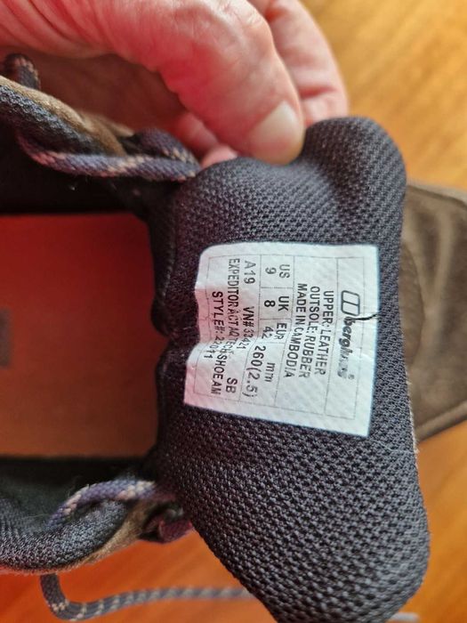 Sapatos Berghaus T42