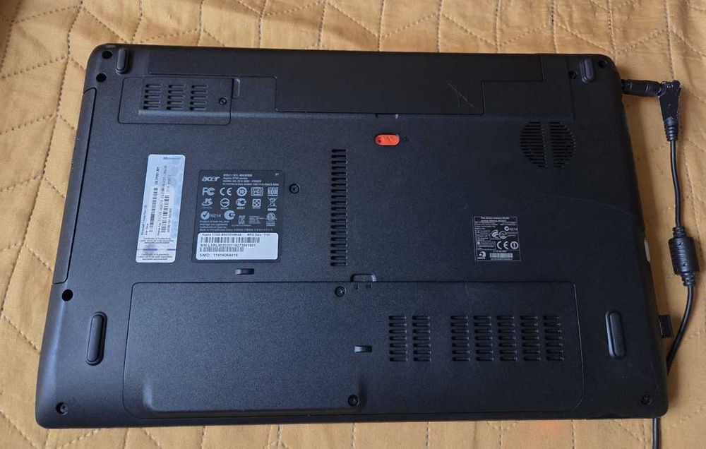 Acer Aspire 5750Z, 15,6",i5 4x2,5GHz, HDD 500Gb, bat 2,5 g, 6 Gb DDR3