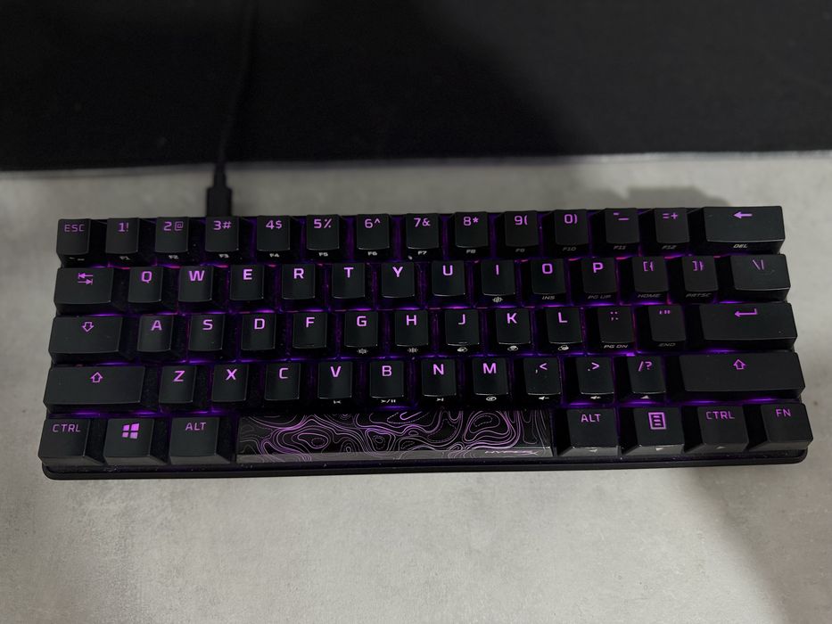 Teclado Mecânico HyperX 60% RGB