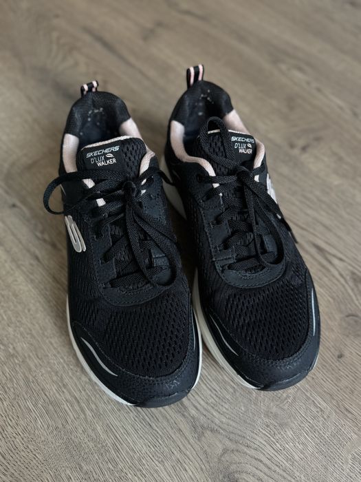 Жіночі кросівки Skechers D’lux-walker розмір 39