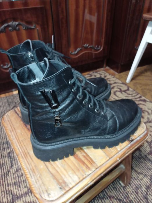 Ботинки женские зимние