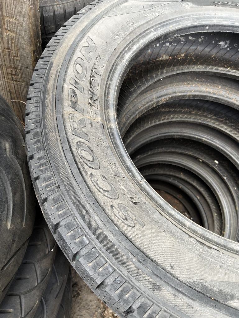 Резина зимова pirelli 225/65r17