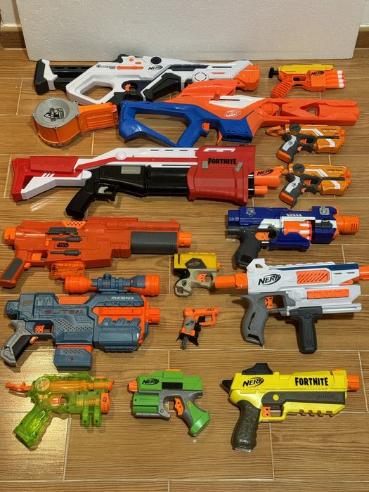 Conjunto de pistolas NERF