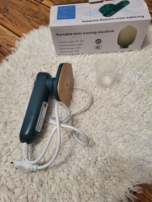 Праска,Утюг паровий,портативний