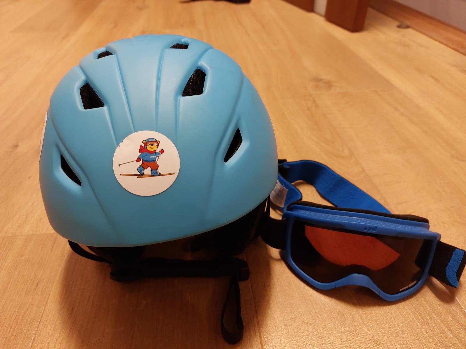 Kask narciarski+ gogle dla dziecka