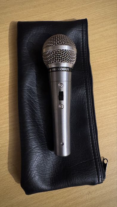 Microfone Shure Prologue 12L + T.Bone SC 440