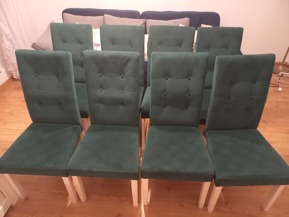 Sprzedam 8 krzeseł