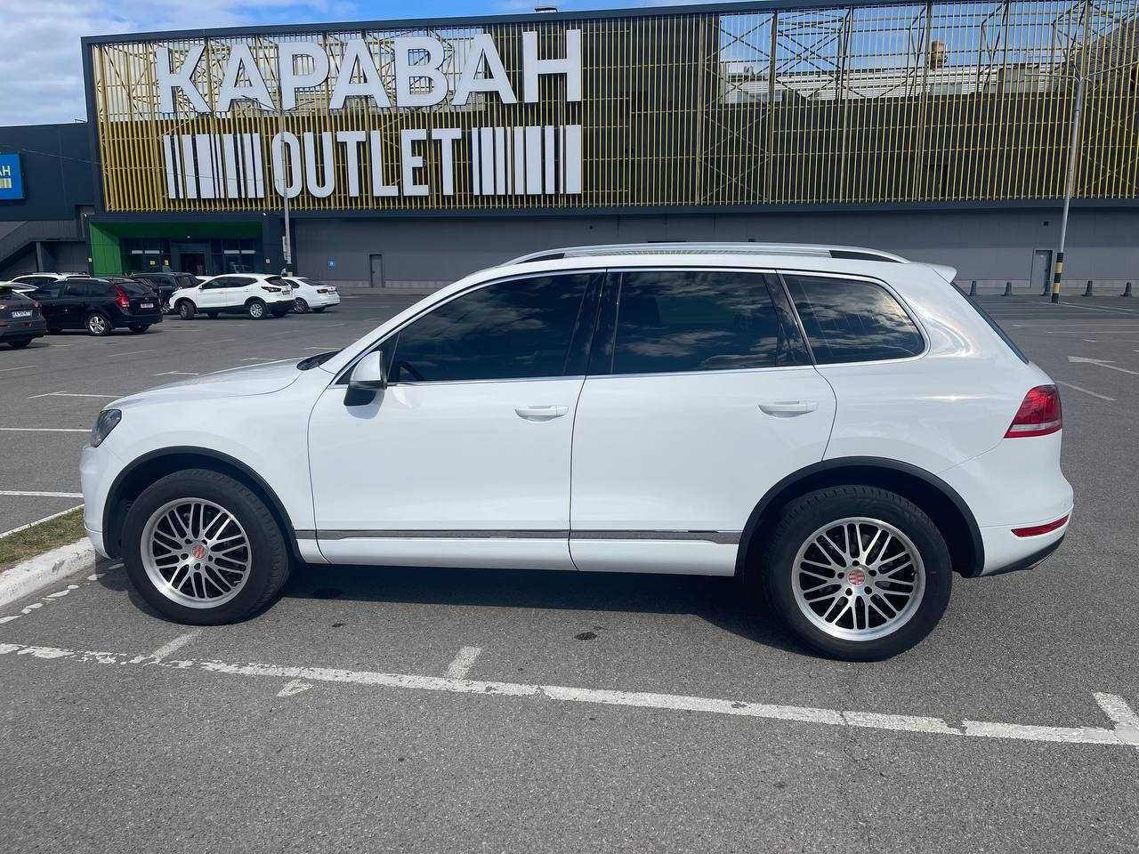 Продам Volkswagen Touareg 2012