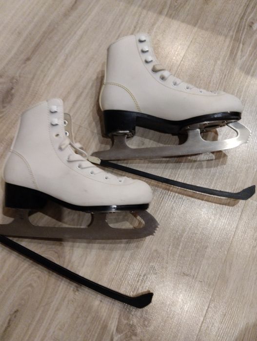 Łyżwy figurowe oxelo 33/34