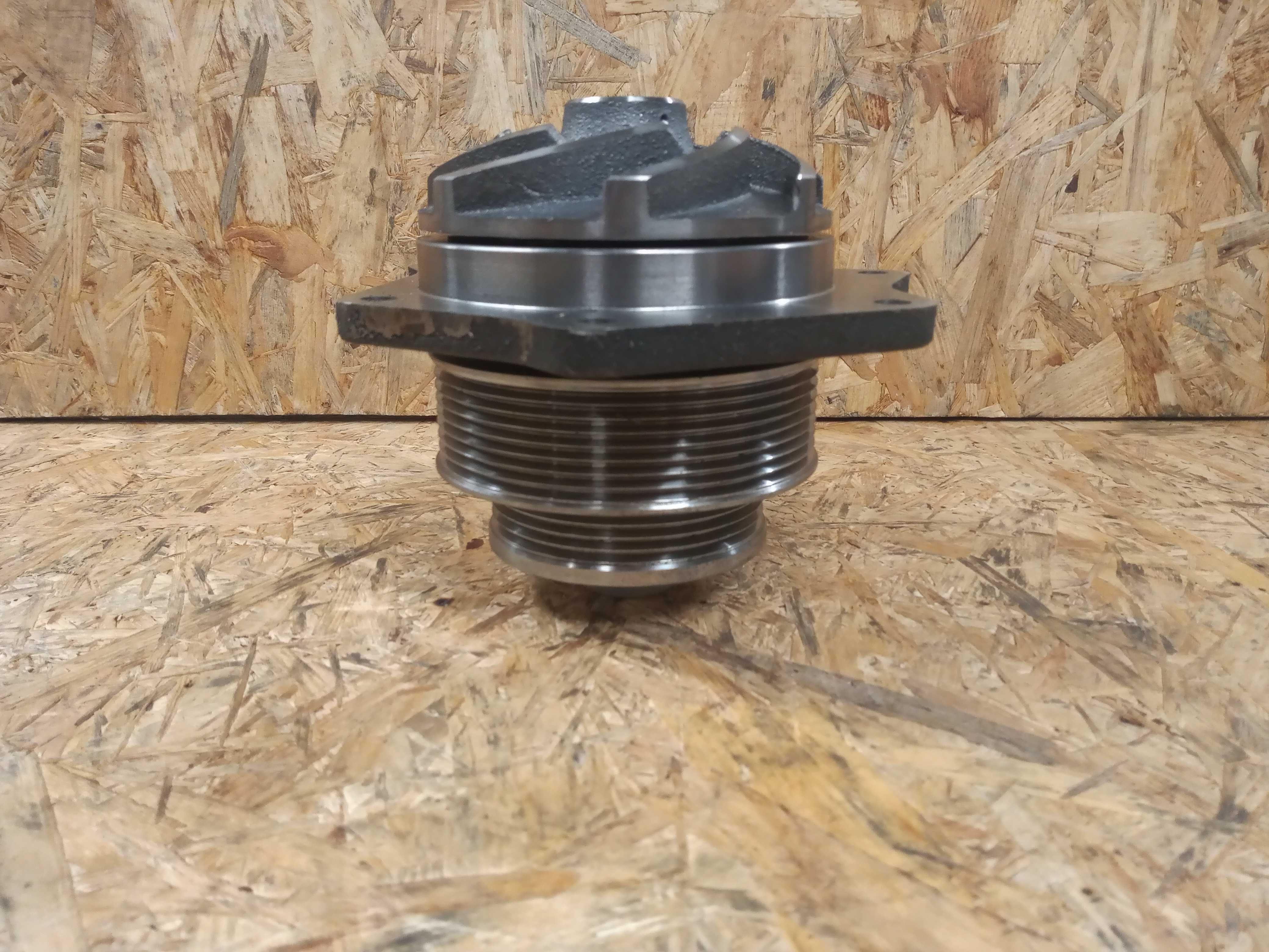 Pompa wody New Holland TM TM115, TM125, TM135, TM150, TM165