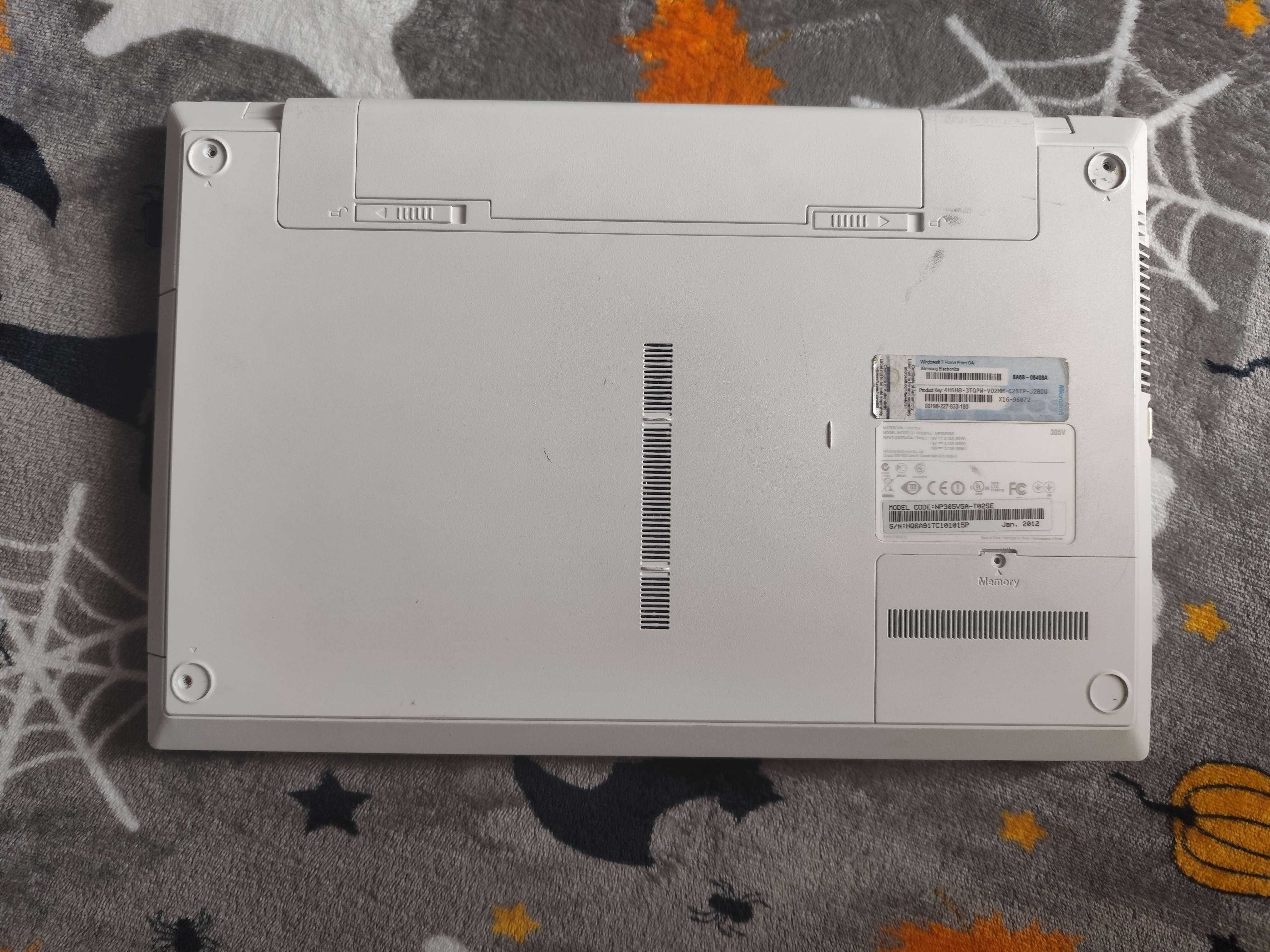 Laptop Samsung NP305V5A