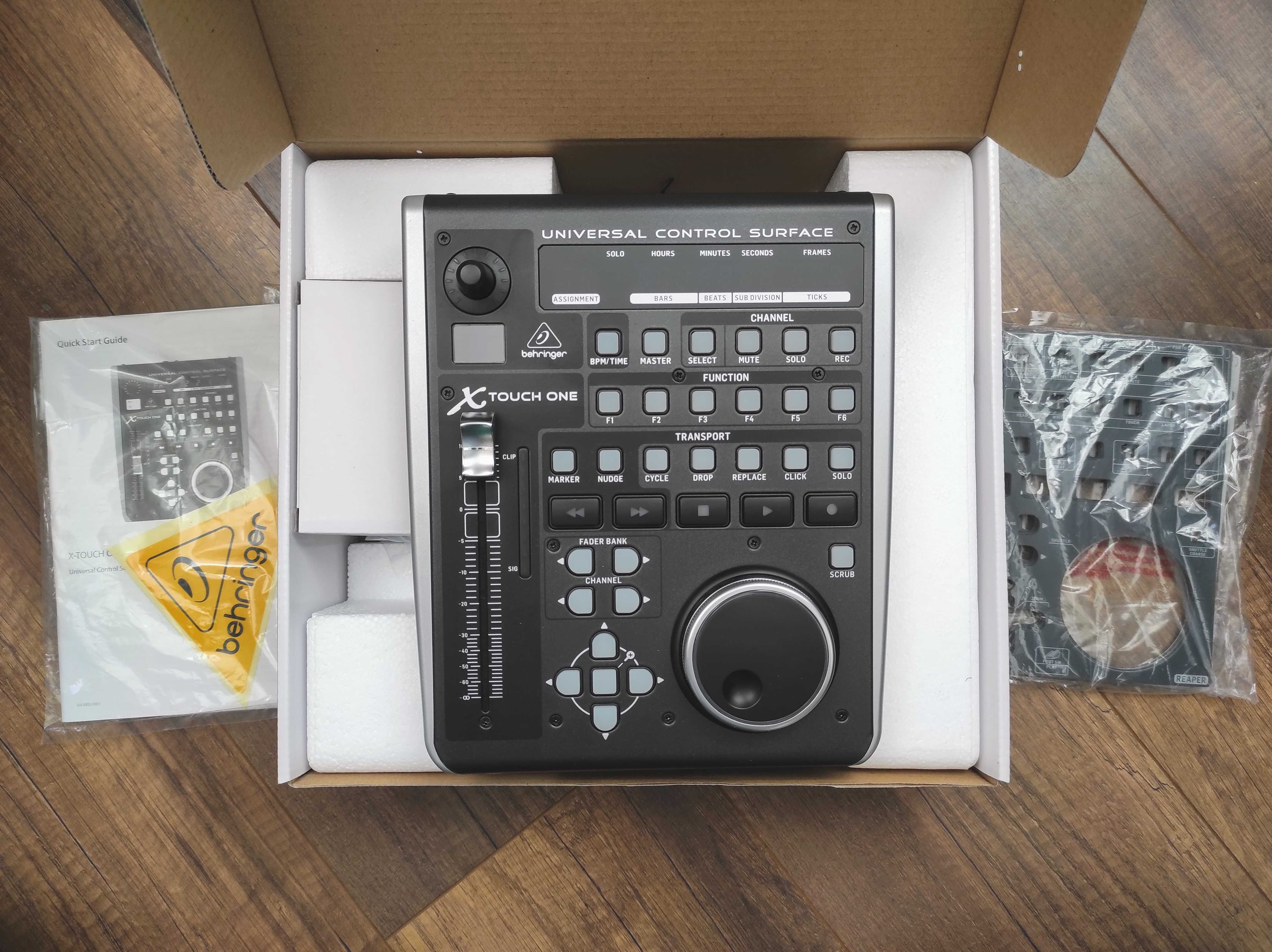 Behringer X‑Touch One — універсальний DAW-контролер, стан нового!
