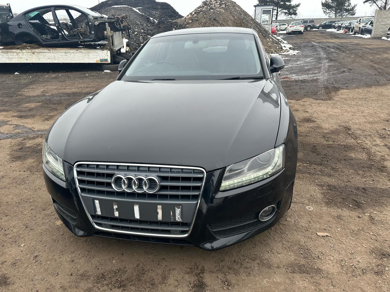 Audi A5 2.7tdi  bogate wyposażenie.